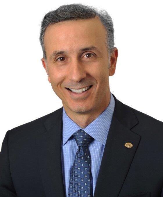 Emilio Tenuta headshot
